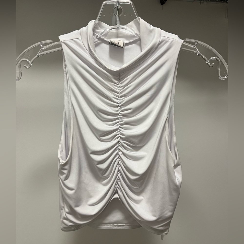 LA Luxe white crop top M